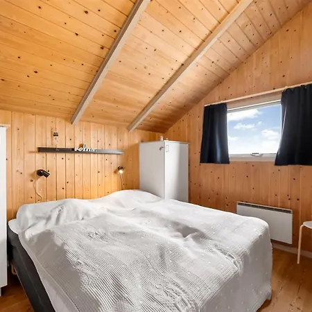 Valia - 400m To The Fjord By Interhome Feriehus *
